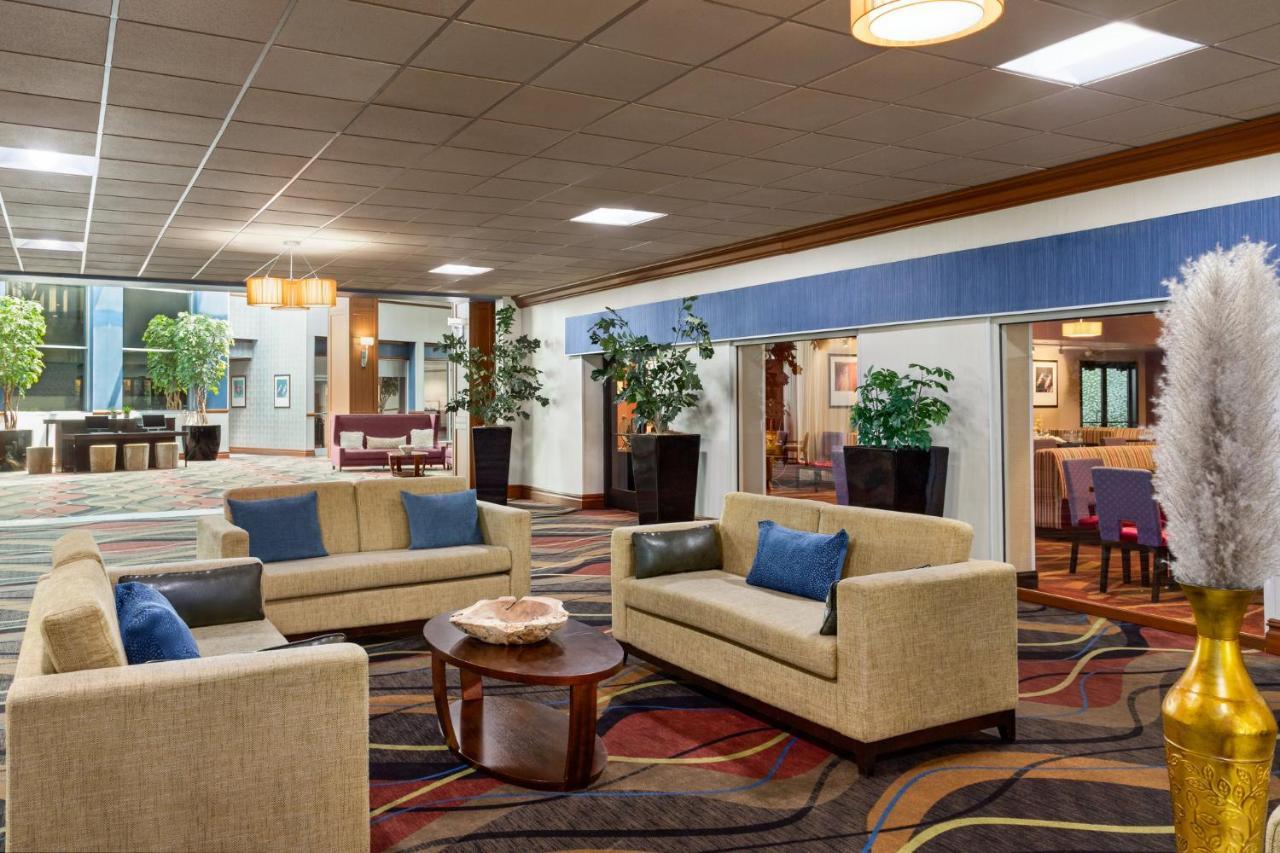 Holiday Inn Louisville East - Hurstbourne By Ihg Exteriér fotografie