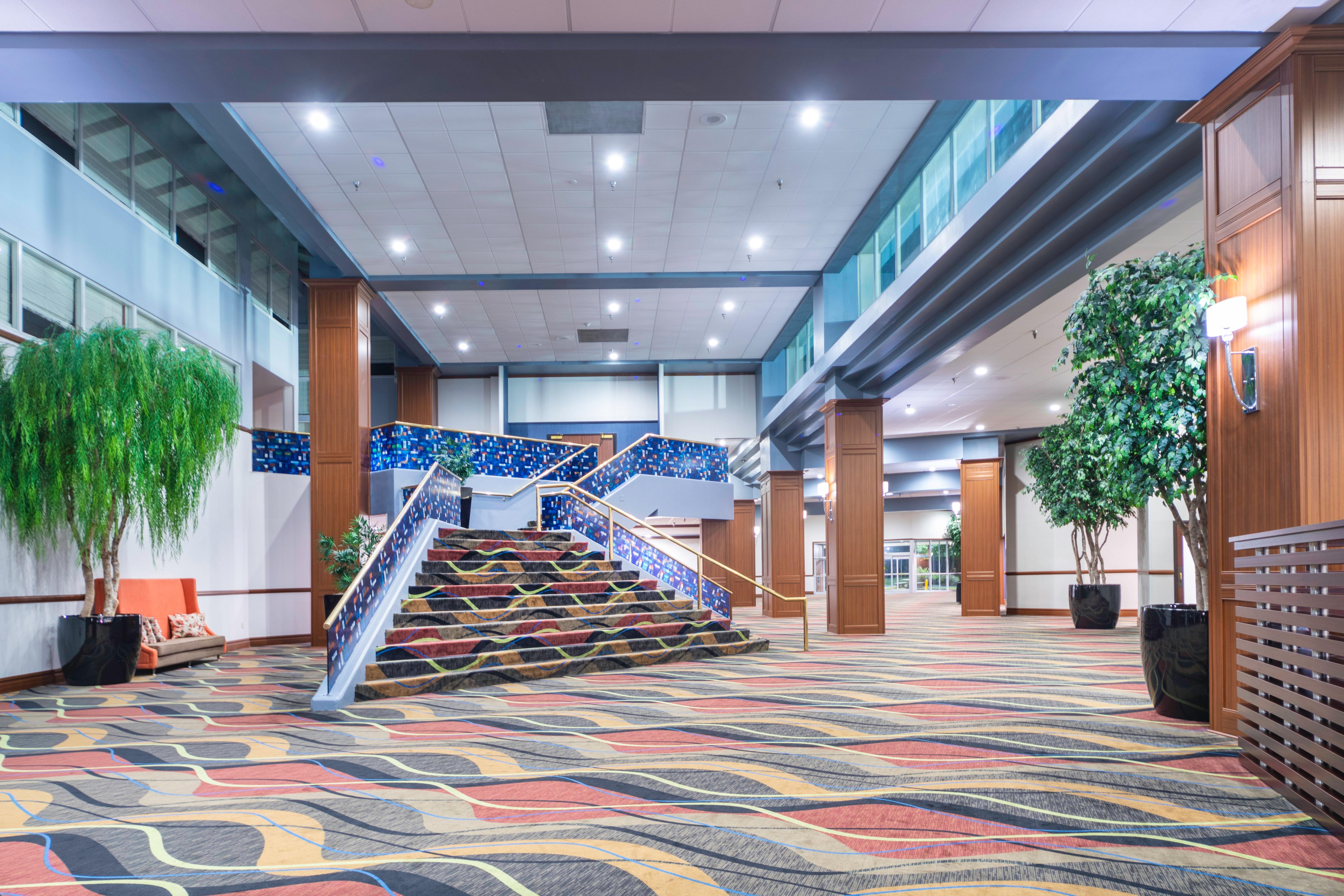 Holiday Inn Louisville East - Hurstbourne By Ihg Exteriér fotografie